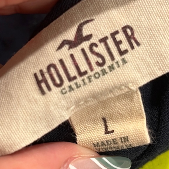 Large Hollister Razorback Tanktop - Picture 3 of 3